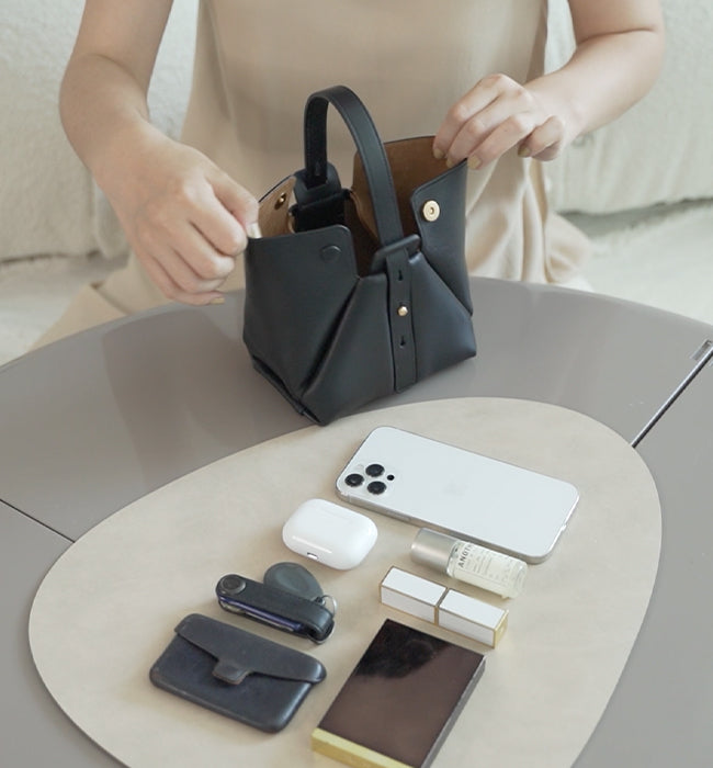 Advene | The Mini Age Bag | Caramel