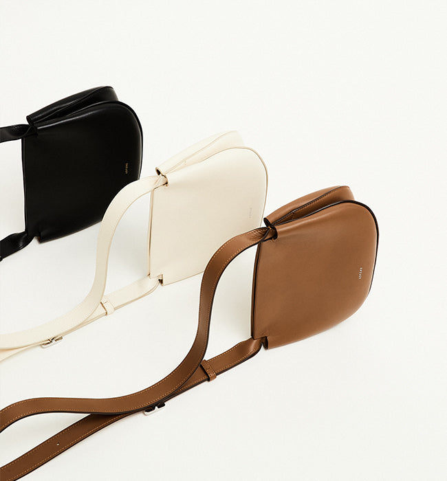 アーペーセー sac helene small LIADV ベージュ 黒 A.P.C.（アーペーセー） APC A.P.C. ショルダーバッグ sac ninon mini