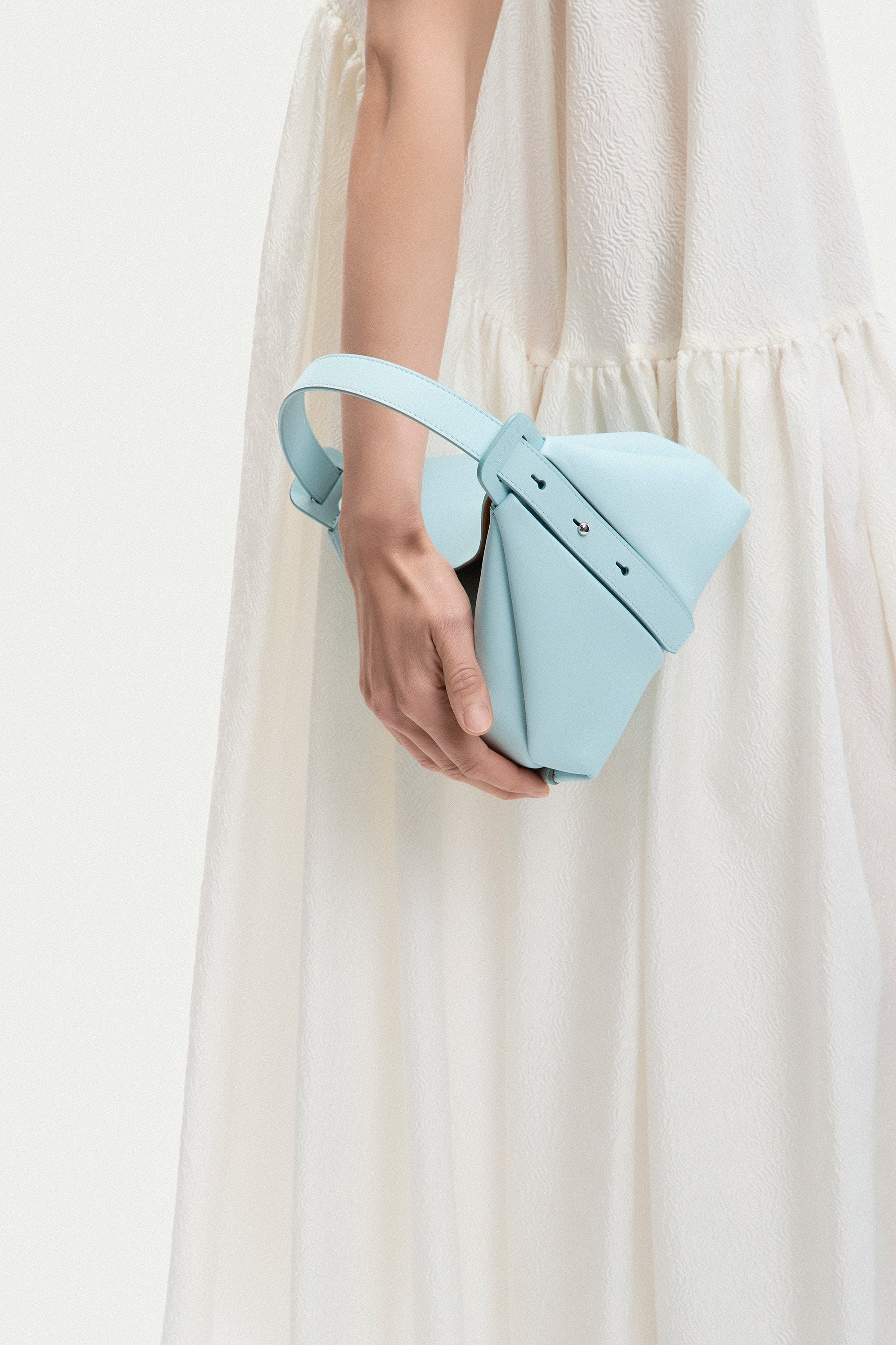 Advene | The Age Bag | Lemon Grass