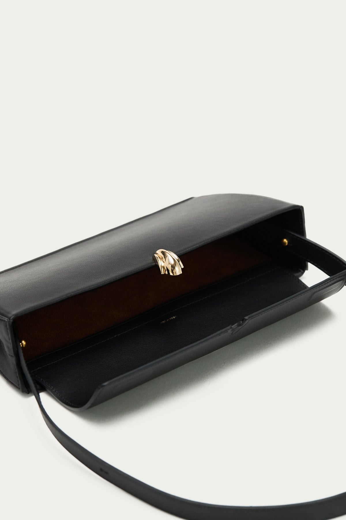The Apricity Edge Bag | Black
