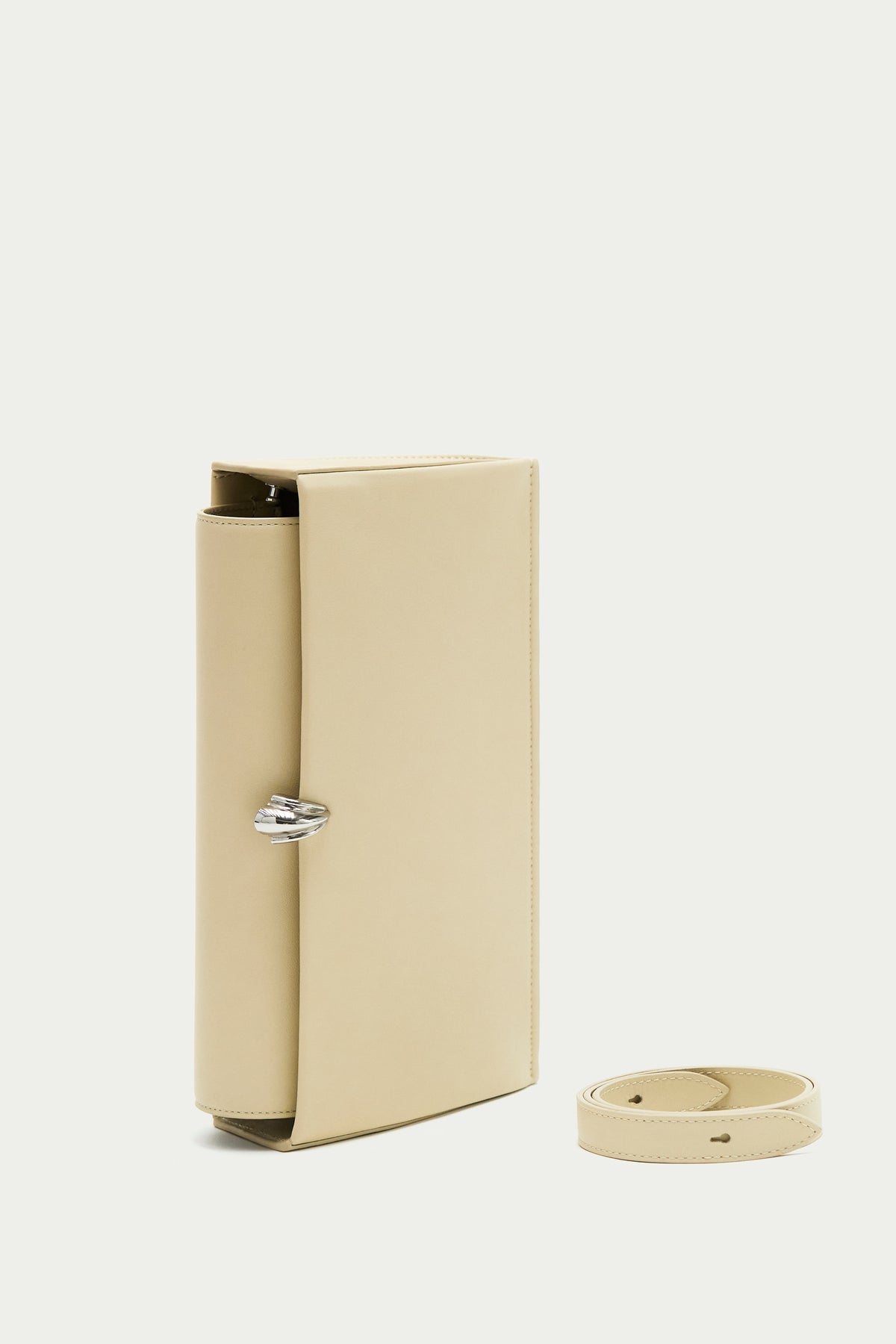 The Apricity Edge Bag | Oat